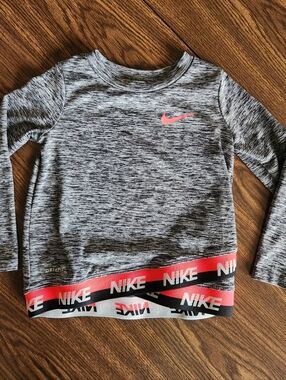 Girls Nike Dri Fit Long Sleeve, Size 2T